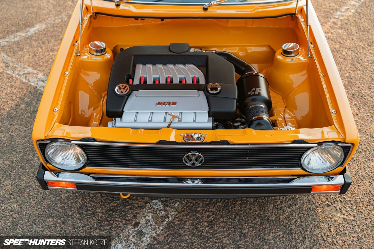 stefan-kotze-speedhunters-vw-mk1-r32-14