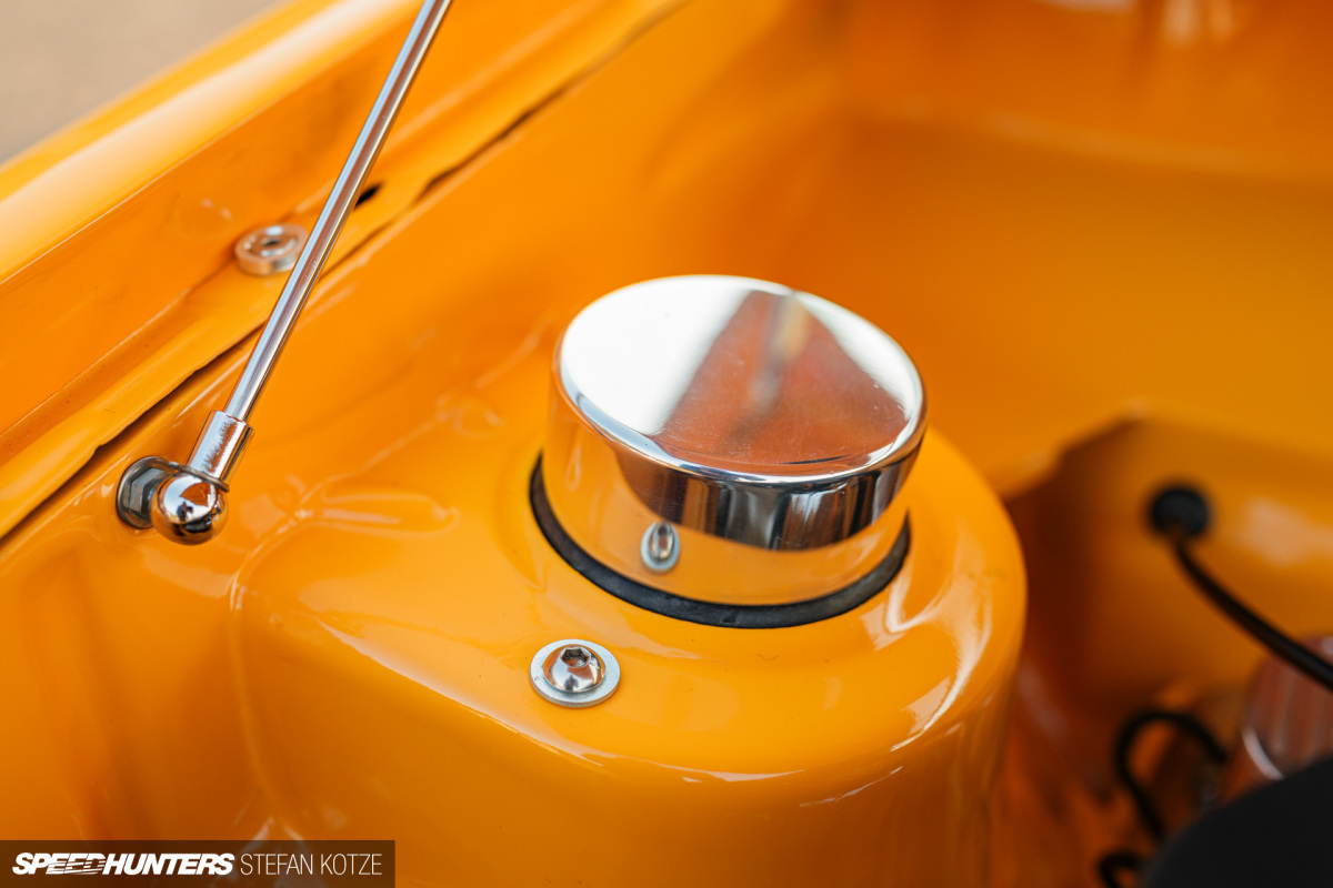 stefan-kotze-speedhunters-vw-mk1-r32-16