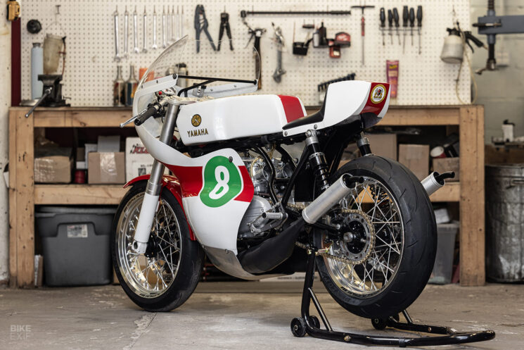 Réplique de Yamaha RD56 par Big Dream Motorcycles