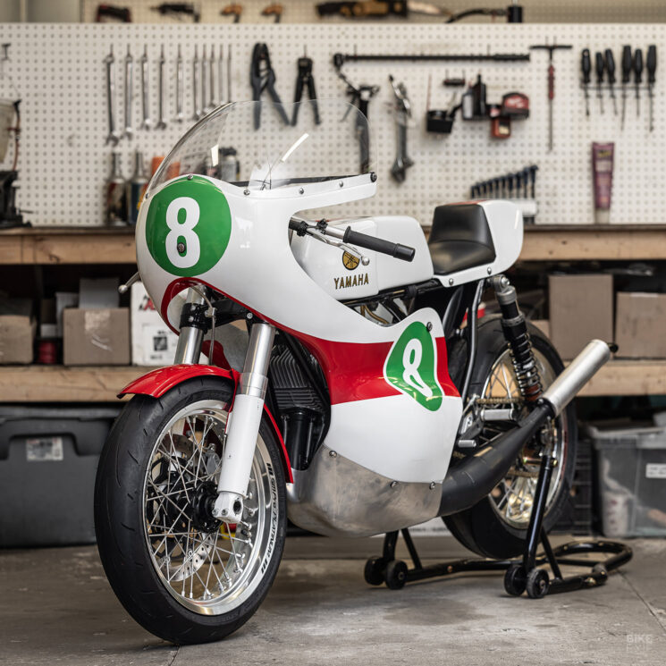 Réplique de Yamaha RD56 par Big Dream Motorcycles