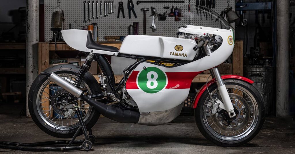 De grands rêves : une réplique canadienne du Yamaha RD56 basée sur le RD250