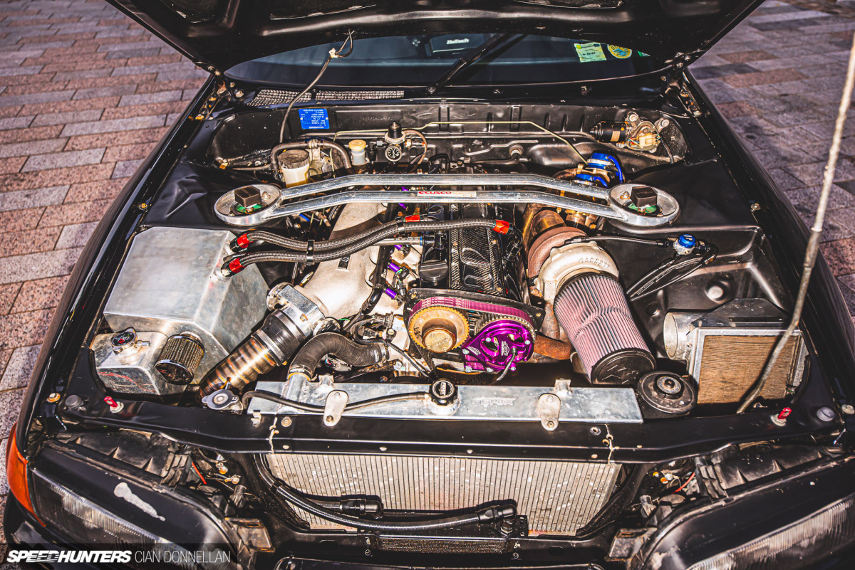 Monster_R32_4Door_Pic_par_CianDon (69)
