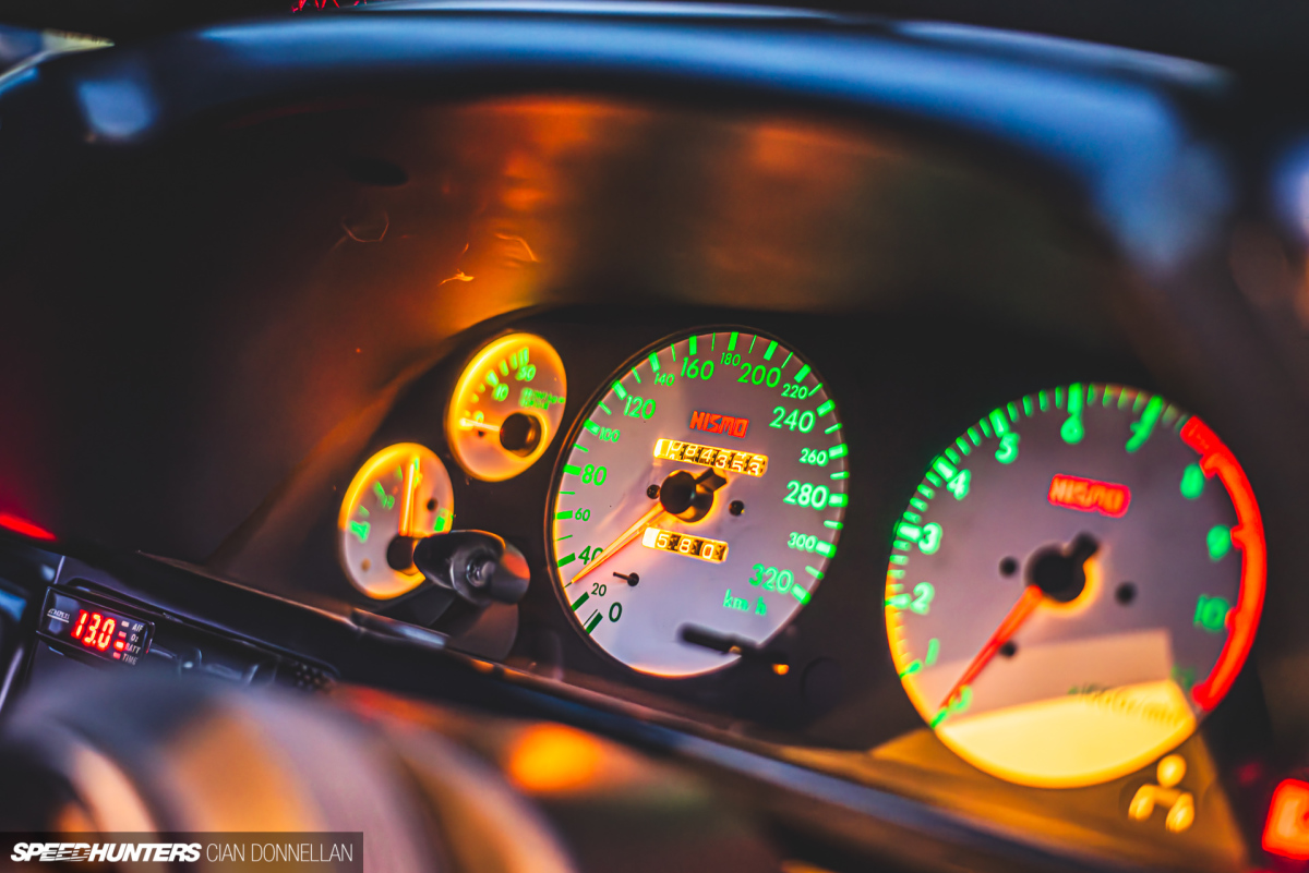 Monster_R32_4Door_Pic_par_CianDon (79)