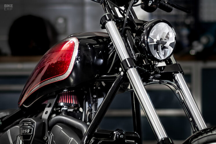 Chopper Indian Scout par Unique Custom Cycles