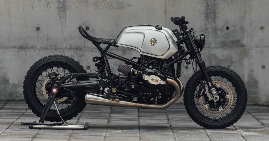 Bayern Madness : une autre BMW R nineT à couper le souffle par Rough Crafts