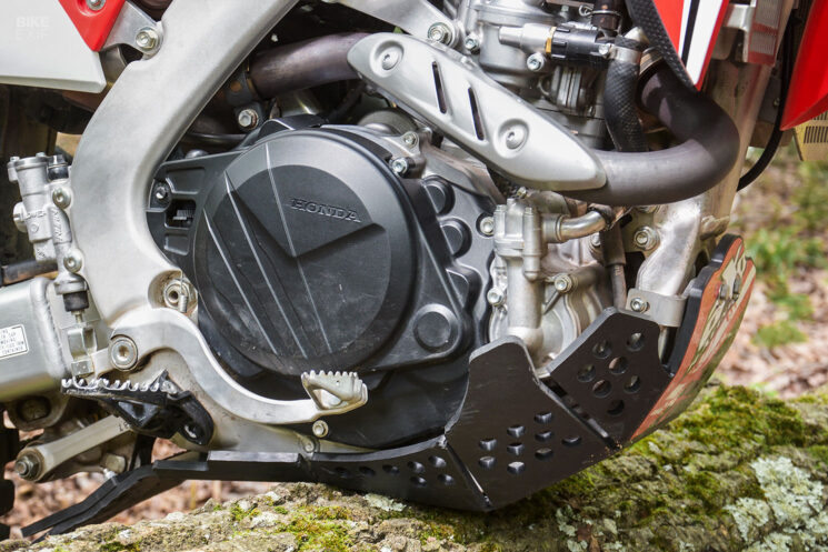 Modifications budgétaires pour motos tout-terrain homologuées pour la route