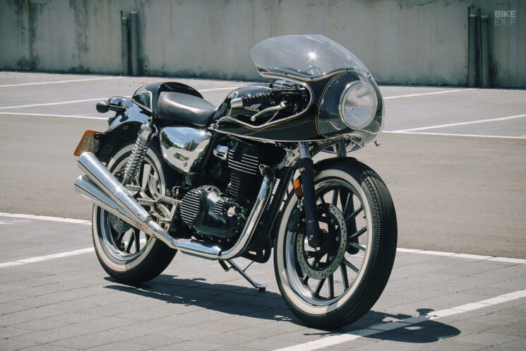 Honda CB350 café racer par Shawn Lin et Capo Moto