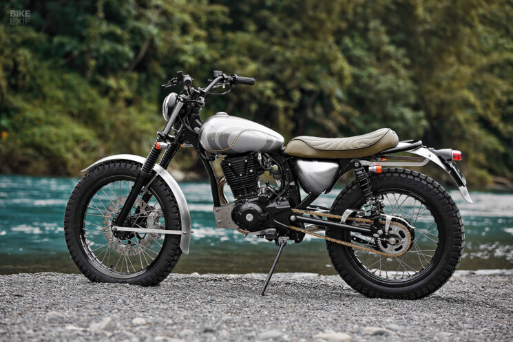 Kymco KTR 150 par 2LOUD Custom