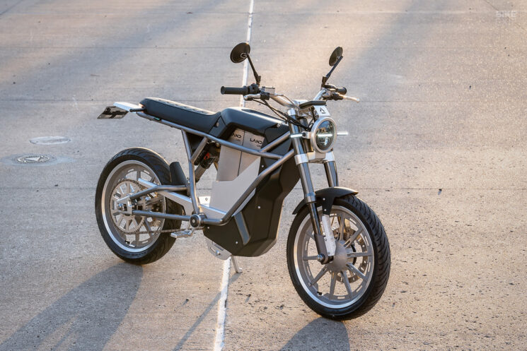 La moto électrique District LAND MOTO