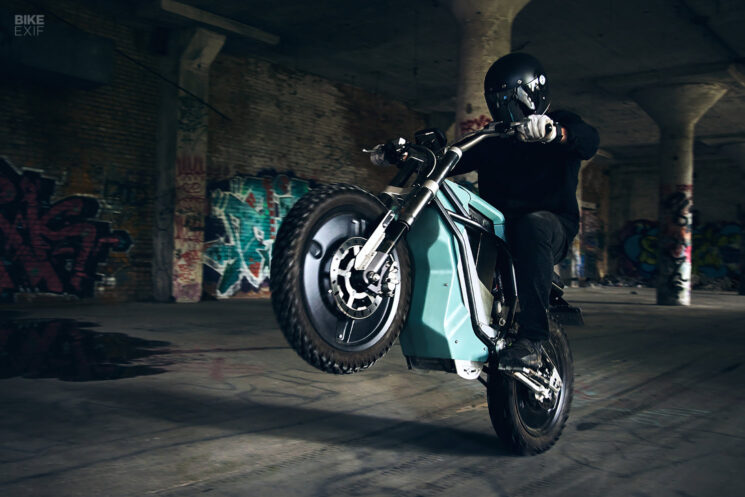 La moto électrique District LAND MOTO
