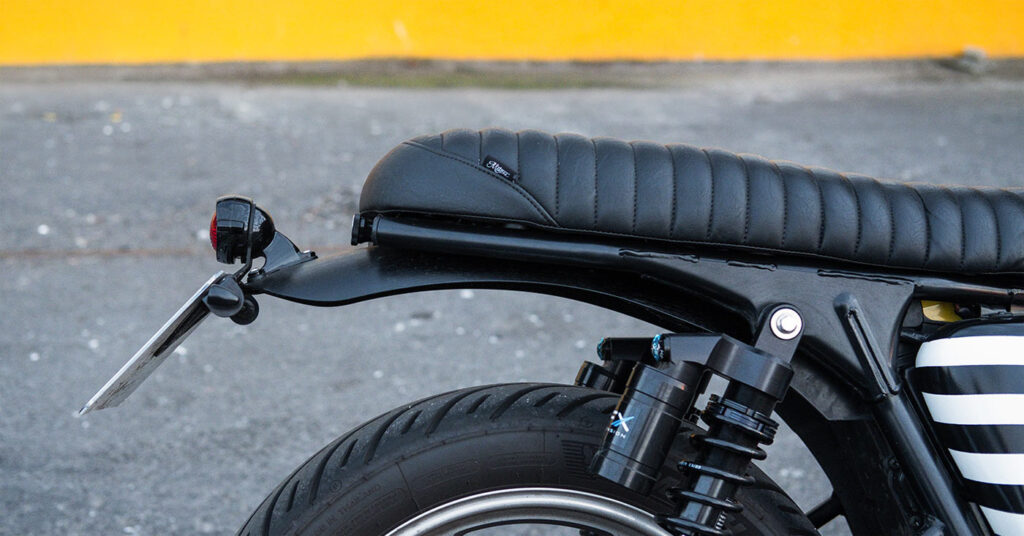Essai sur route : pièces détachées Triumph Bonneville de Motone Customs