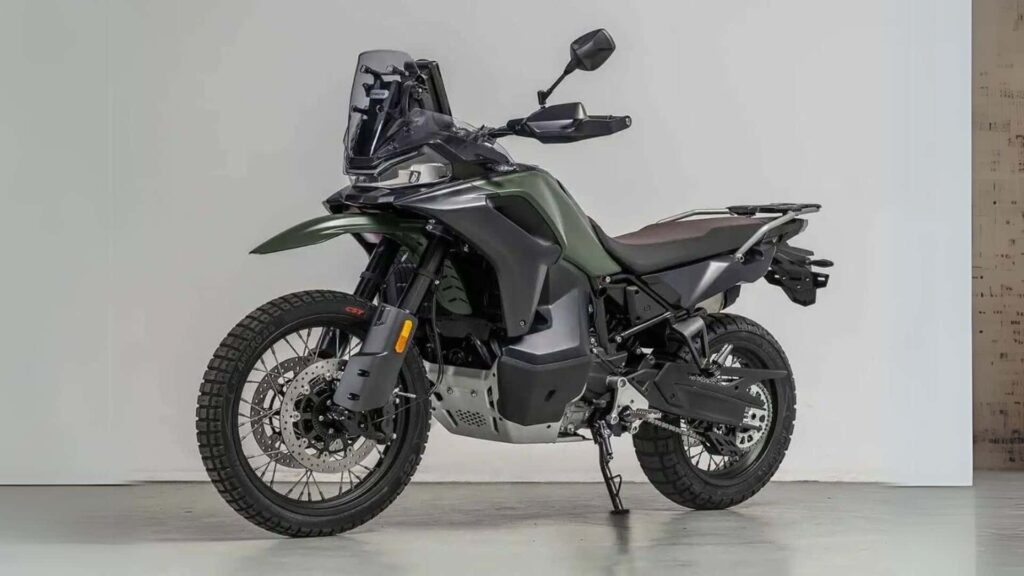 Il semblerait que CFMoto lance son Big ADV, qui sera peut-être un tueur de KTM