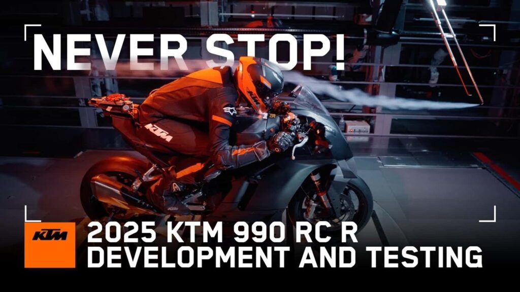Regardez KTM développer la 990 Rc R 2025, un aperçu derrière le rideau