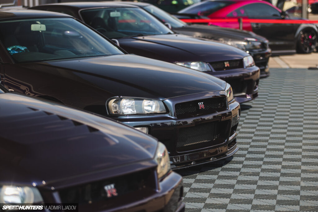 The Skyline Selection At Ultrace