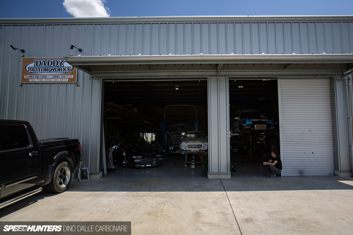 daddy_motorworks_ae86_gr_dino_dalle_carbonare_23
