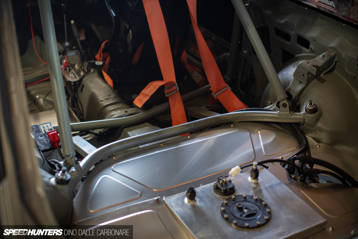 daddy_motorworks_ae86_gr_dino_dalle_carbonare_19