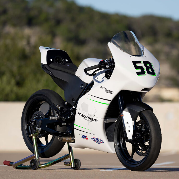 Moto de course Krämer APX-350 MA 2025