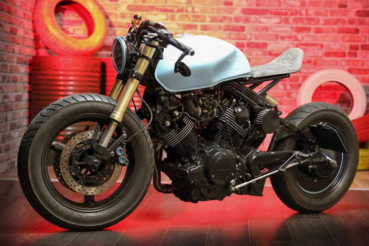 Yamaha XV920 Virago café racer par BTC Garage