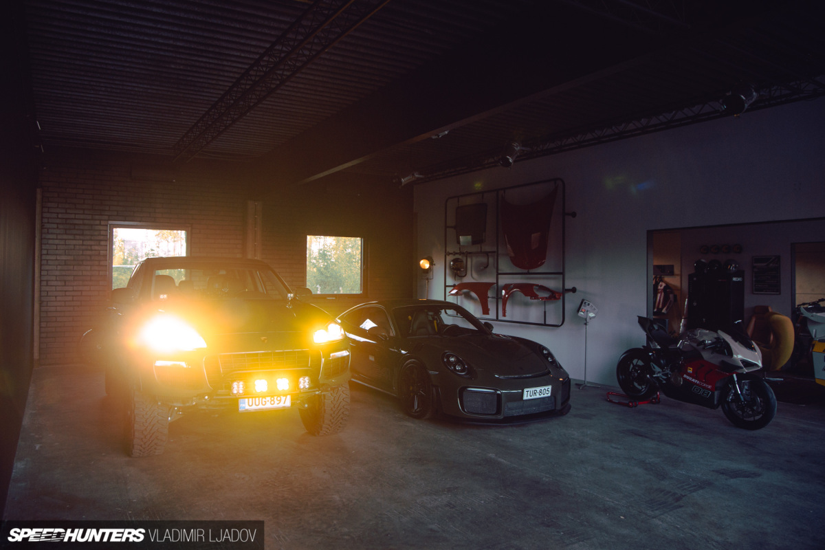 Cayenne Speed Hooked by Wheels by Wovka 30