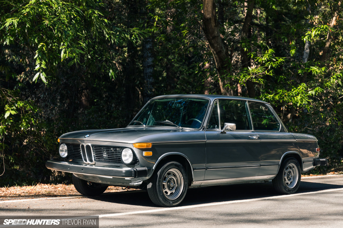 2022-BMW-2002-Darius-BaT_Trevor-Ryan-Speedhunters_014