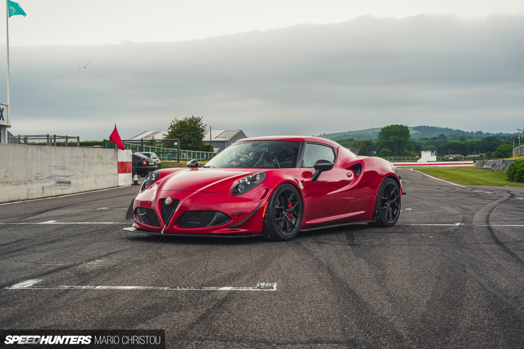 La Veloce Vita In An Alfa Romeo 4C