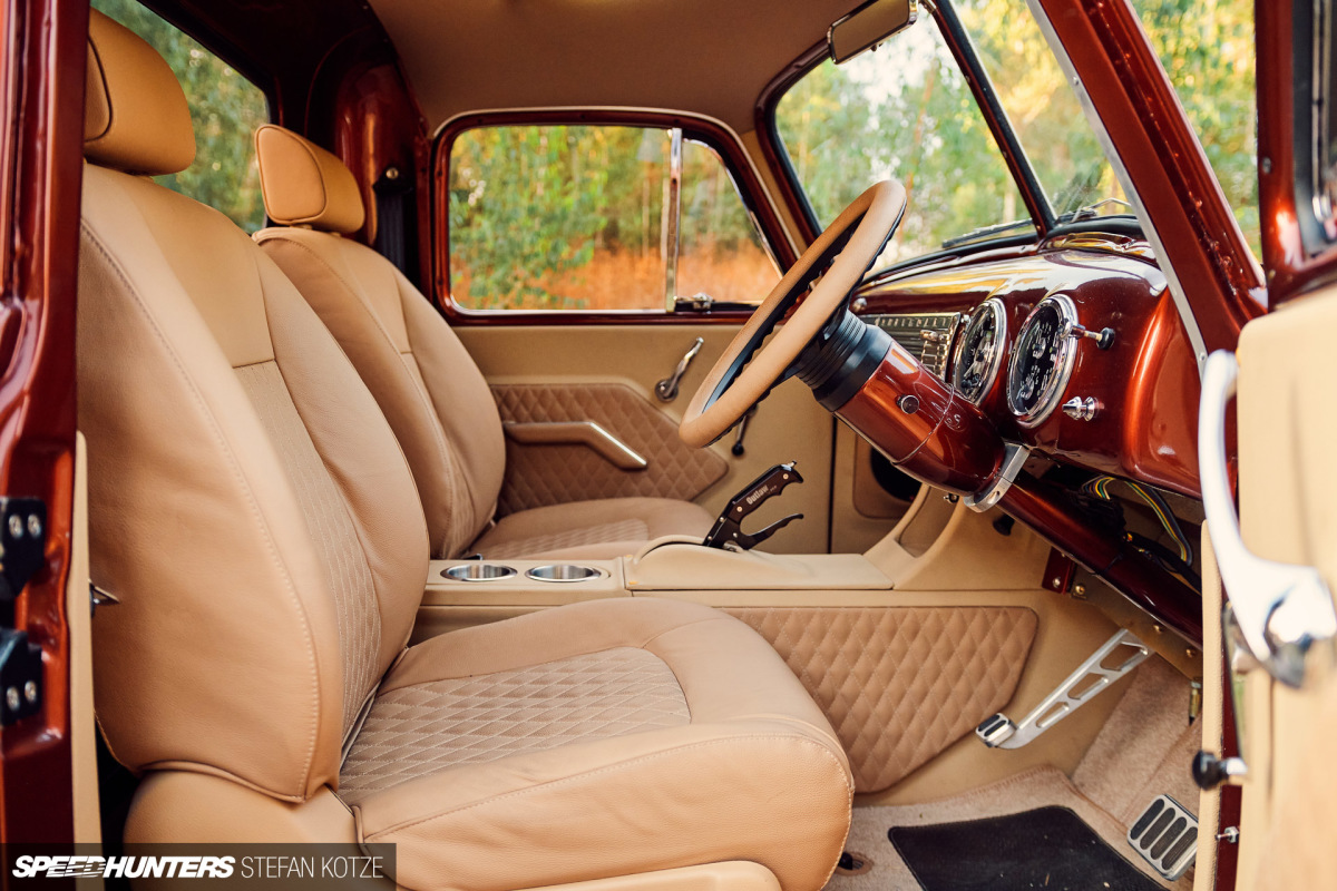 1948-chevy-bi-turbo-stefan-kotze-speedhunters (40)