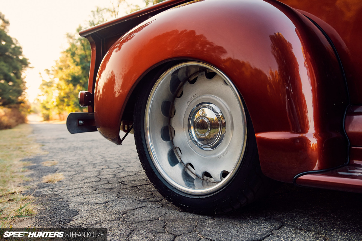 1948-chevy-bi-turbo-stefan-kotze-speedhunters (36)