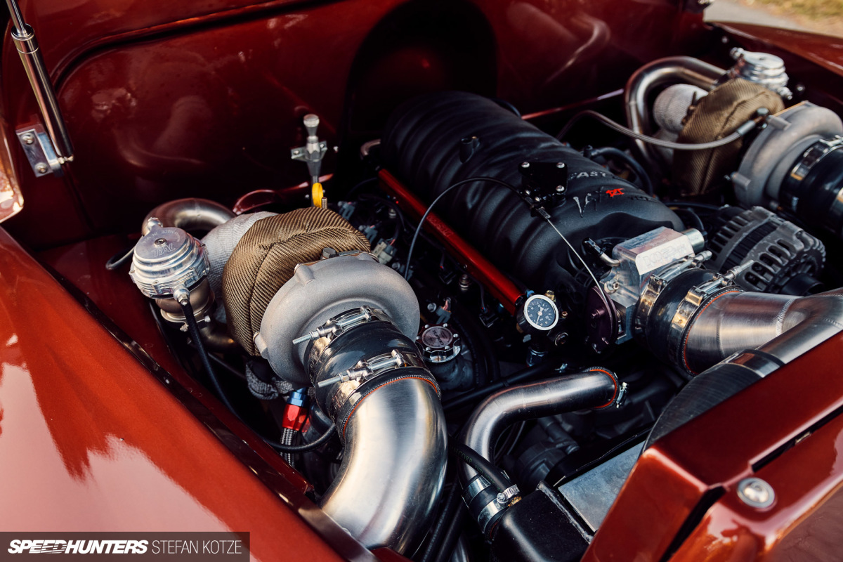 1948-chevy-bi-turbo-stefan-kotze-speedhunters (16)
