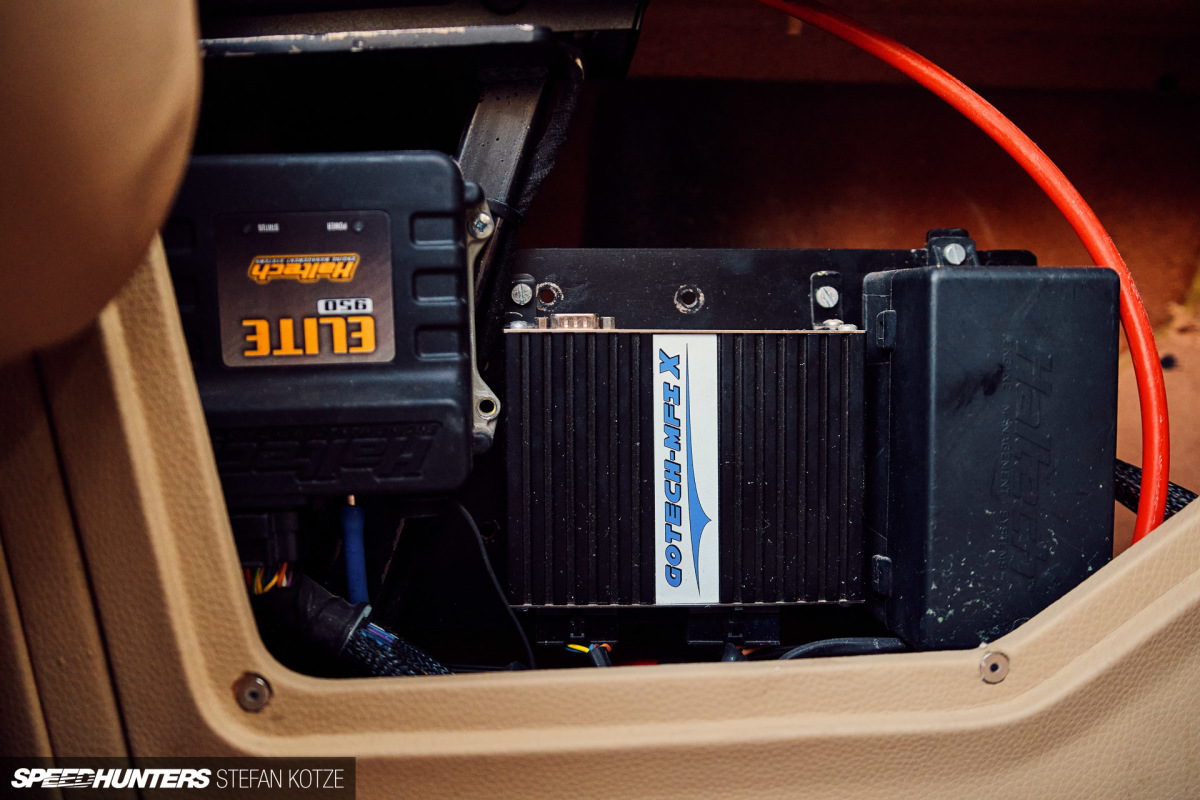 1948-chevy-bi-turbo-stefan-kotze-speedhunters (65)