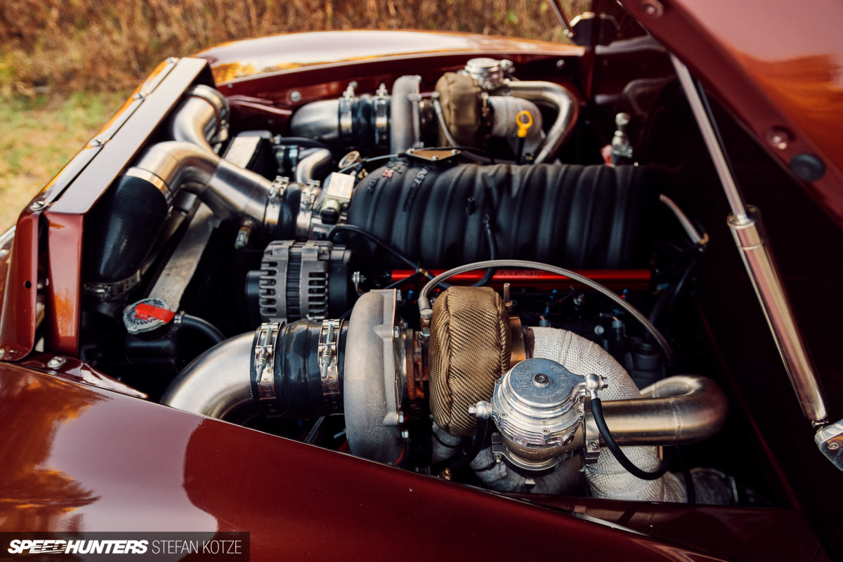 1948-chevy-bi-turbo-stefan-kotze-speedhunters (25)