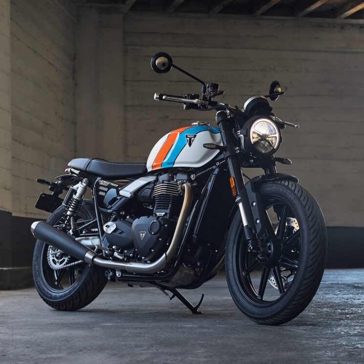 Moto classique moderne Triumph Speed Twin 900 2025