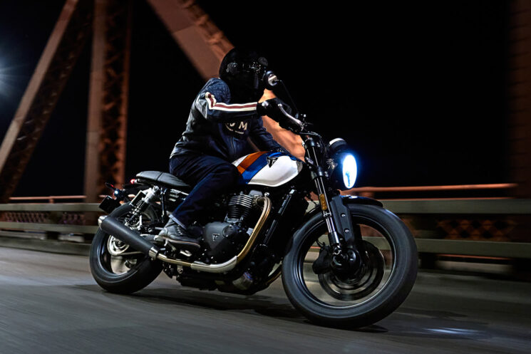 Moto classique moderne Triumph Speed Twin 900 2025