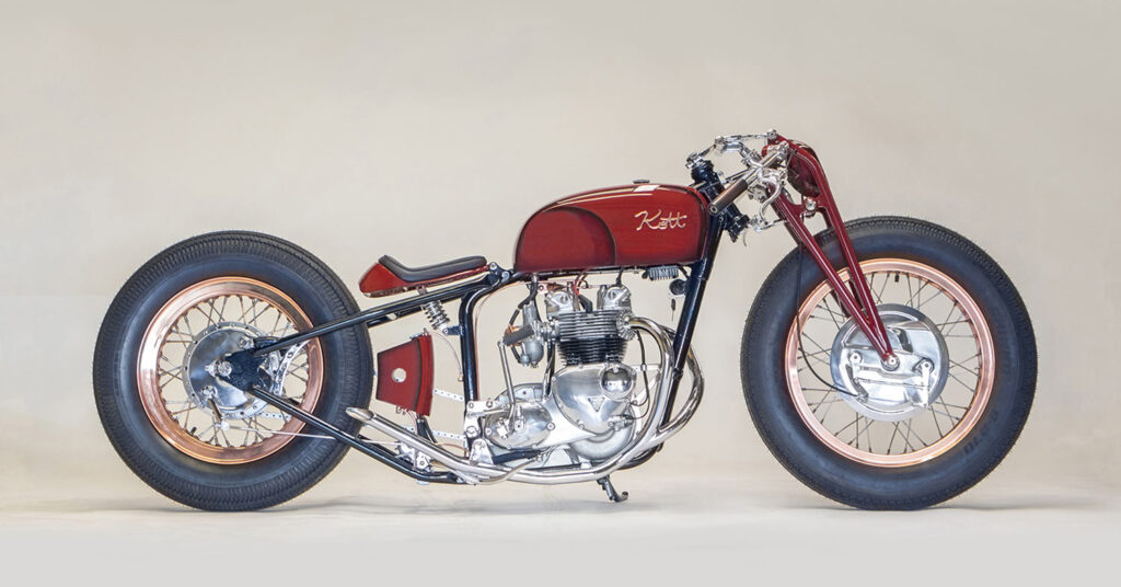 Lecture rapide : le bobber Triumph Daytona Born Free de Kott et plus encore