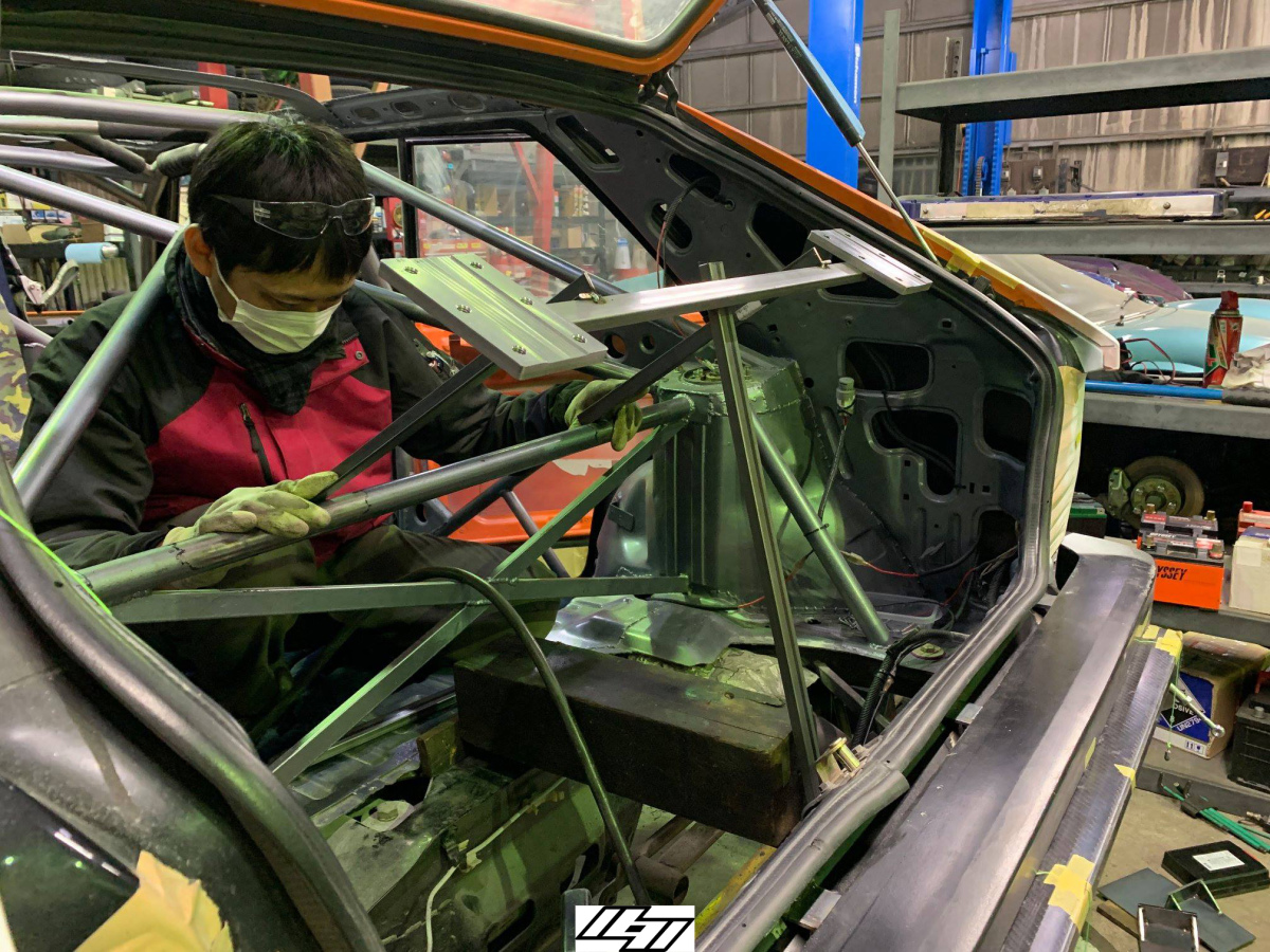 Cars_Hatano_Fenice_105_10