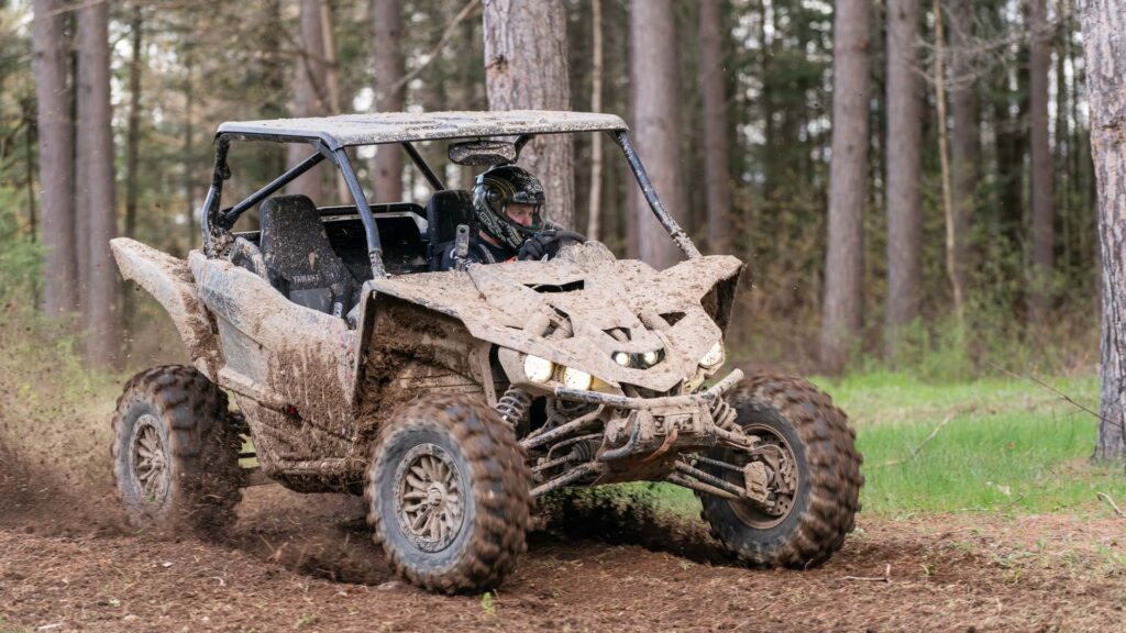 Le YXZ1000R SS UTV de Yamaha ressemble à une entrée dérobée dans la course tout-terrain