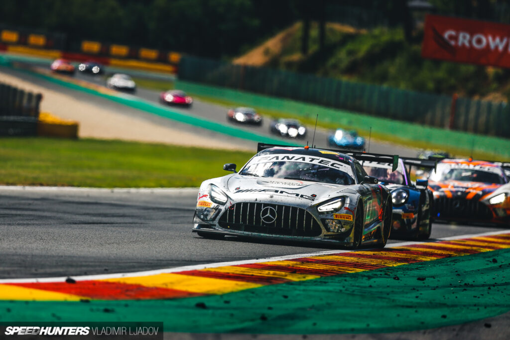 24 Hours Of Spa: Racing To The Chequered Flag