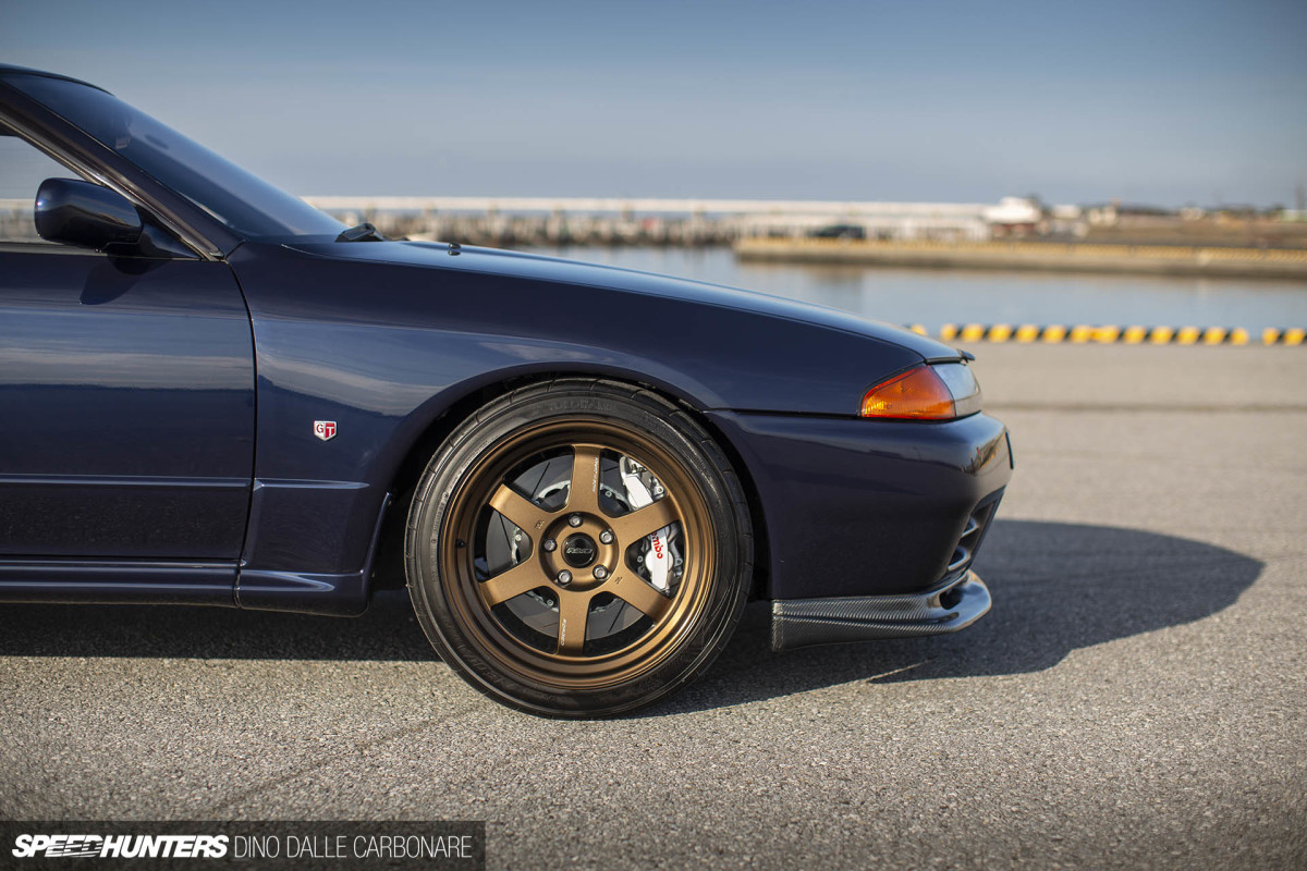 matty_32_gtr_detail_dino_dalle_carbonare_01