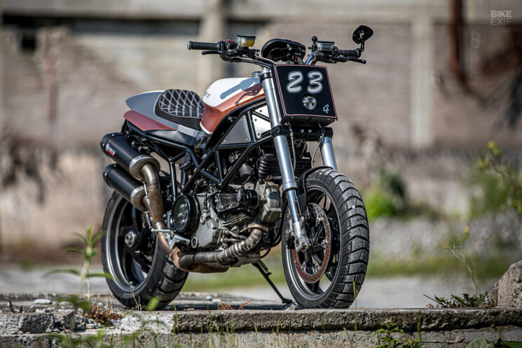 Traqueur de rue Ducati Multistrada 1000 DS personnalisé