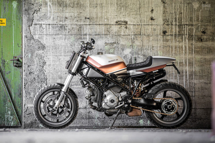 Traqueur de rue Ducati Multistrada 1000 DS personnalisé