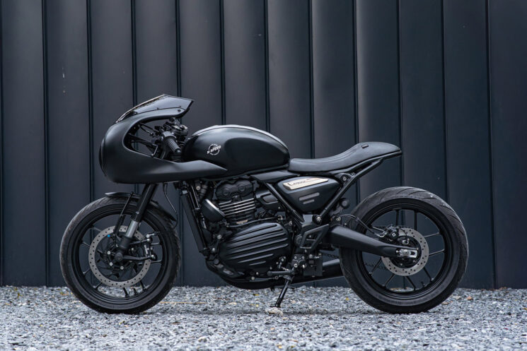 Triumph Speed ​​400 café racer par K-Speed