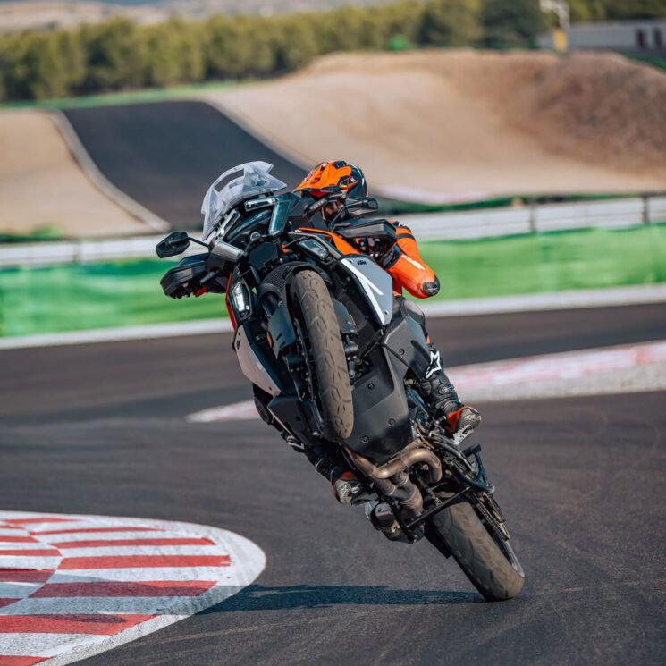 KTM 1390 Super Adventure S EVO 2025