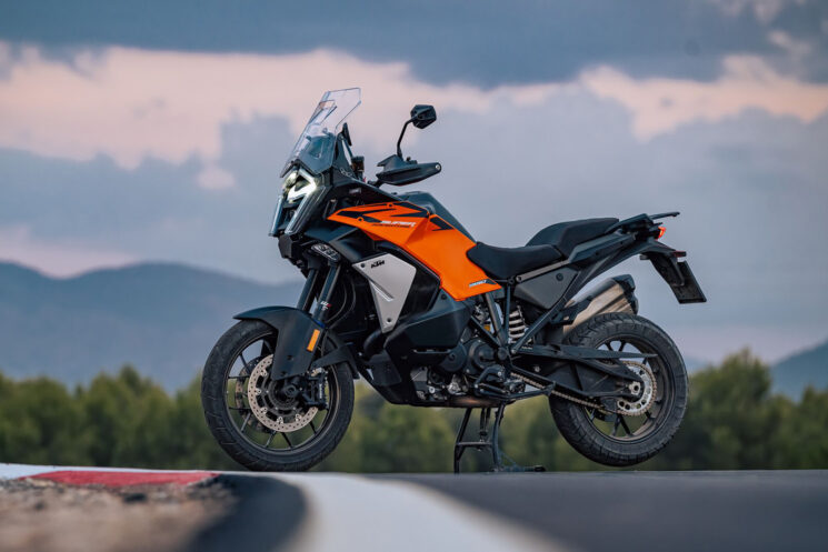 KTM 1390 Super Adventure S EVO 2025