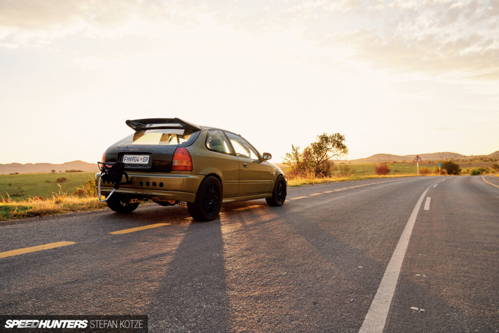 A Home-Built AWD Civic Hunting For 9s