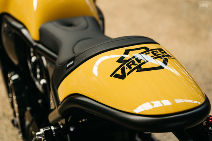 Harley-Davidson V-Rod Café Racer par Black Cycles Australie