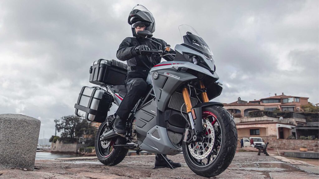 Le fabricant de motos électriques Energica semble bien sûr faire faillite