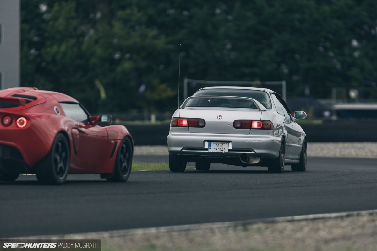 Pleins feux sur la DB8 Showa Racing 2021 pour les Speedhunters par Paddy McGrath-3
