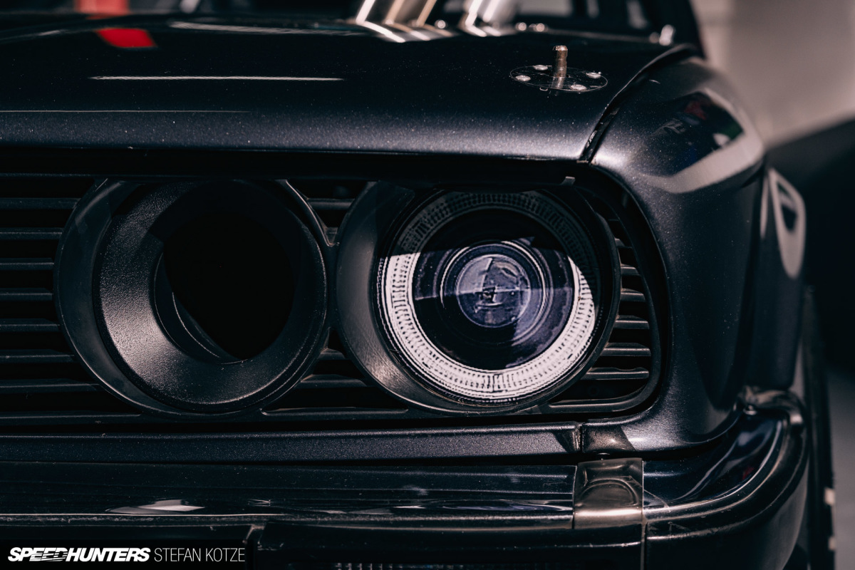 stefan-kotze-mazda-powered-bmw-e30-speedhunters (9)