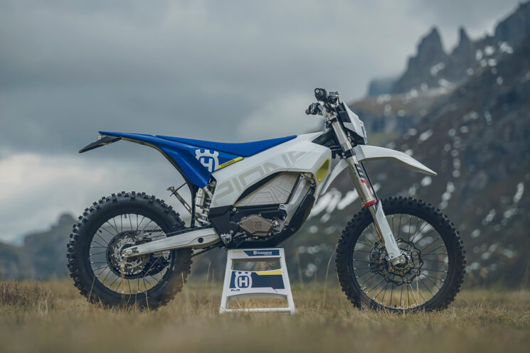 Moto tout-terrain électrique Husqvarna Pioneer