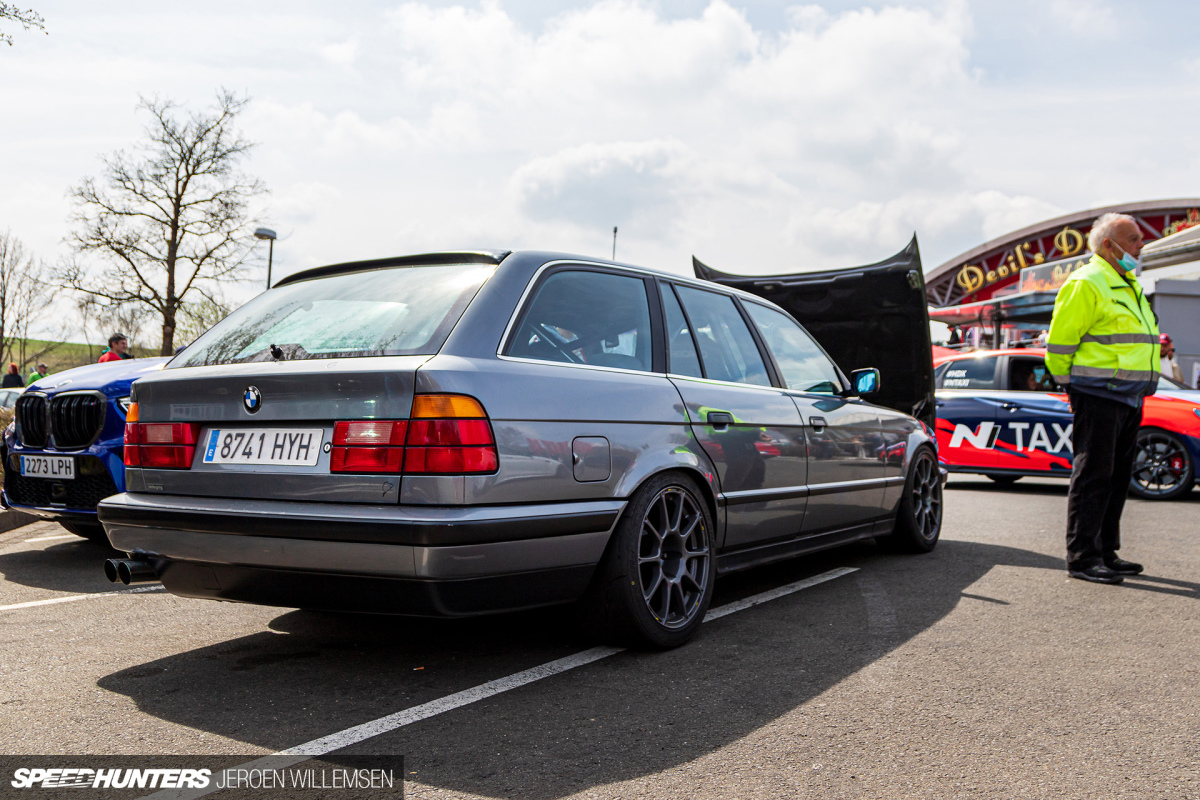 SH-car-freitag-bmw-e34-touring-4770