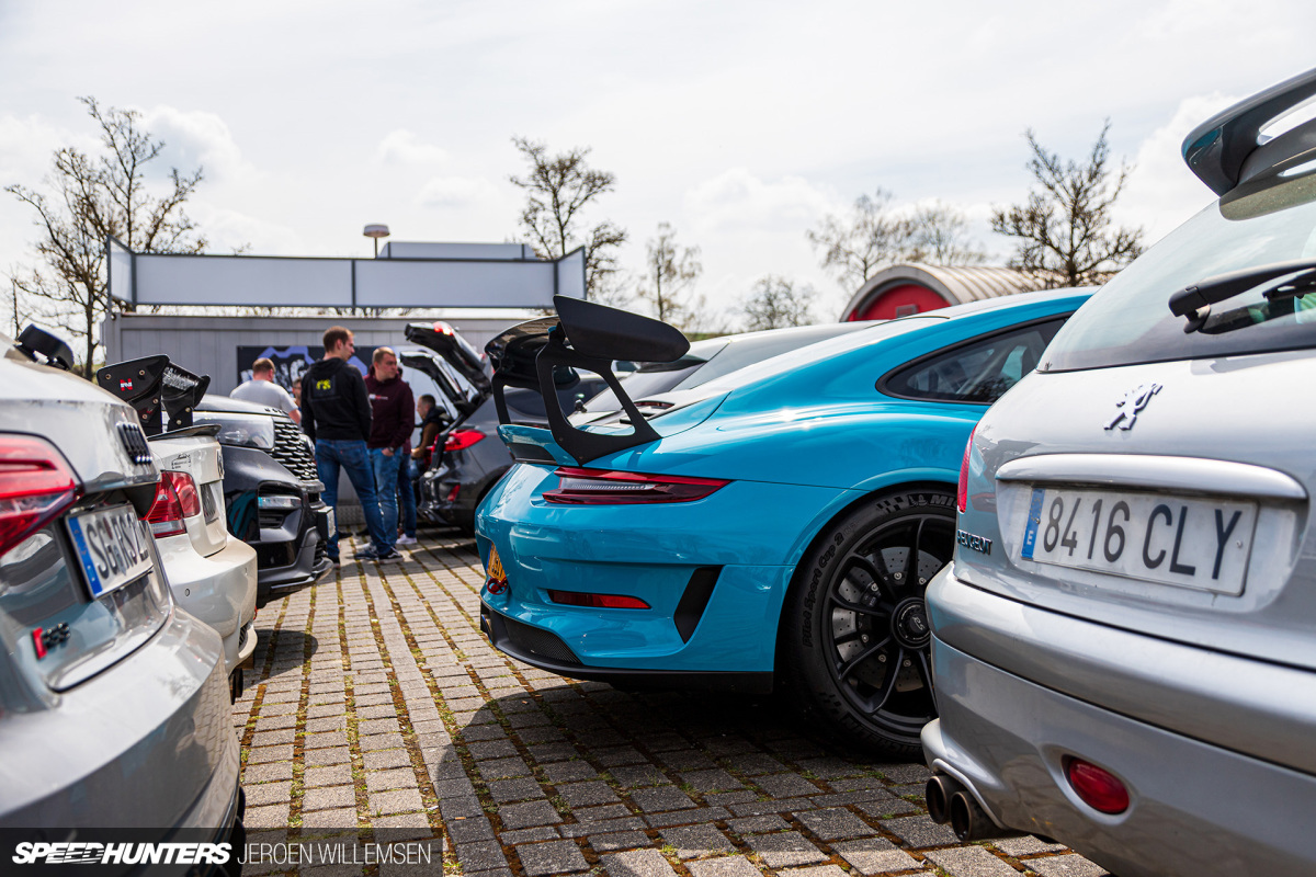 SH-voiture-freitag-porsche-gt3-rs-bleu-4685